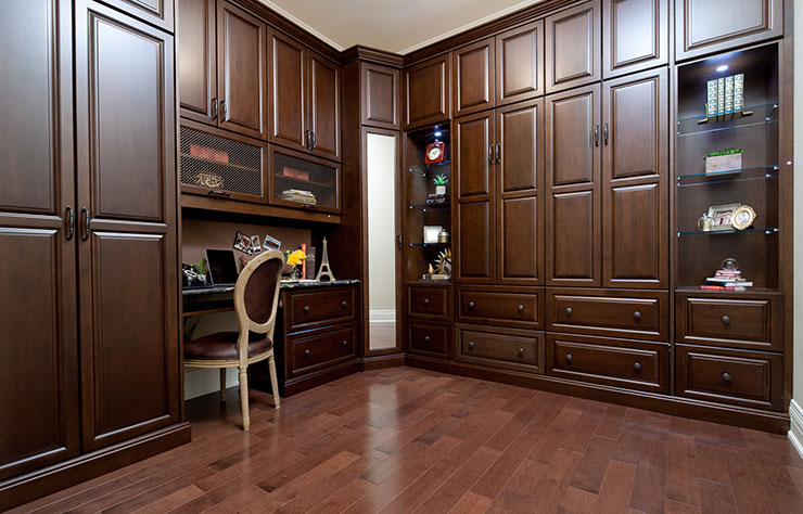 custom closets and cabinetry