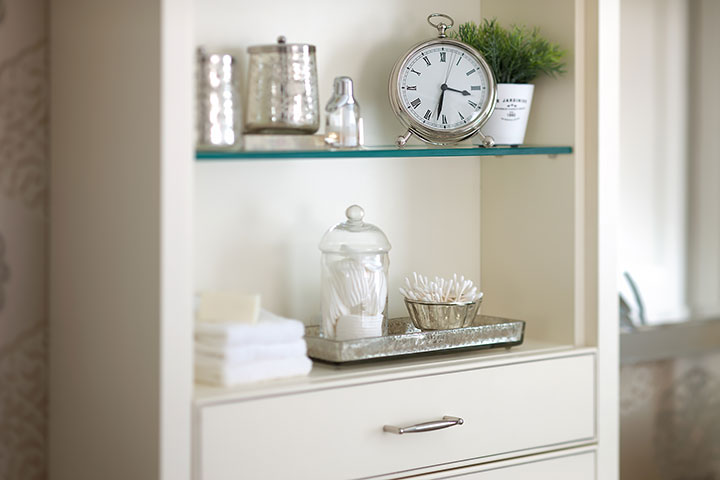 cabinetry-closeup-shelving