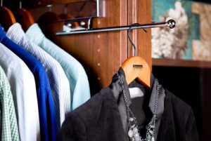 closet accessory organizer valet rod